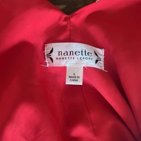 Nanette Lenore Woman’s Red Floral Printed Dress Size 6 - Picture 6 of 7